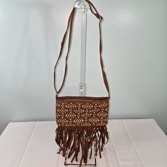 "Justice" Girls Brown Suede Fringe Crossbody Purse with Silver Pattern - NWOT - Picture 3 of 8